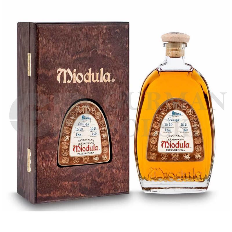 Vodka MIODULA PREZYDENCKA 0.5L 40%alk en caja